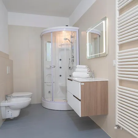 Appartement Ester Lucca